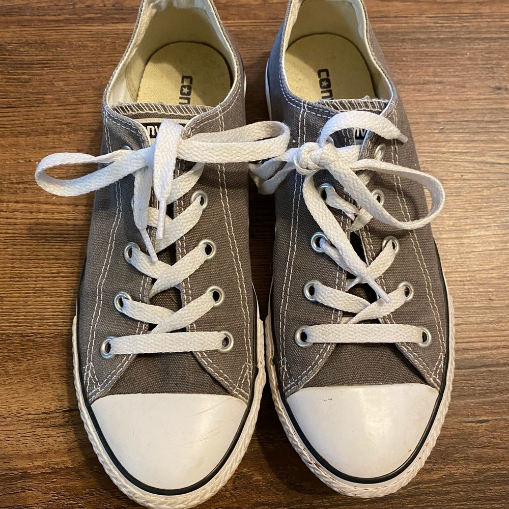 EUC Gray White Converse All-Star Shoes Sneakers Youth 3 - Picture 5 of 5